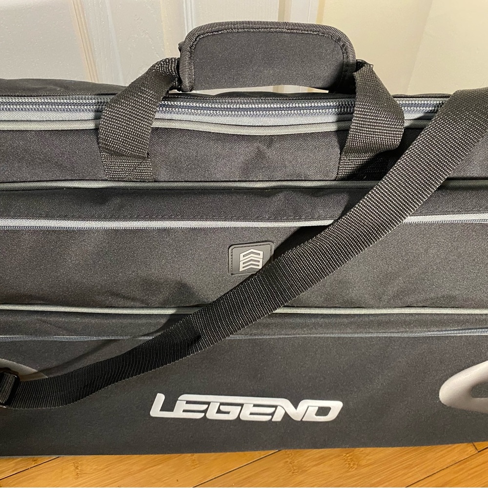 Legend Compound Bow Archery Case. Like New.